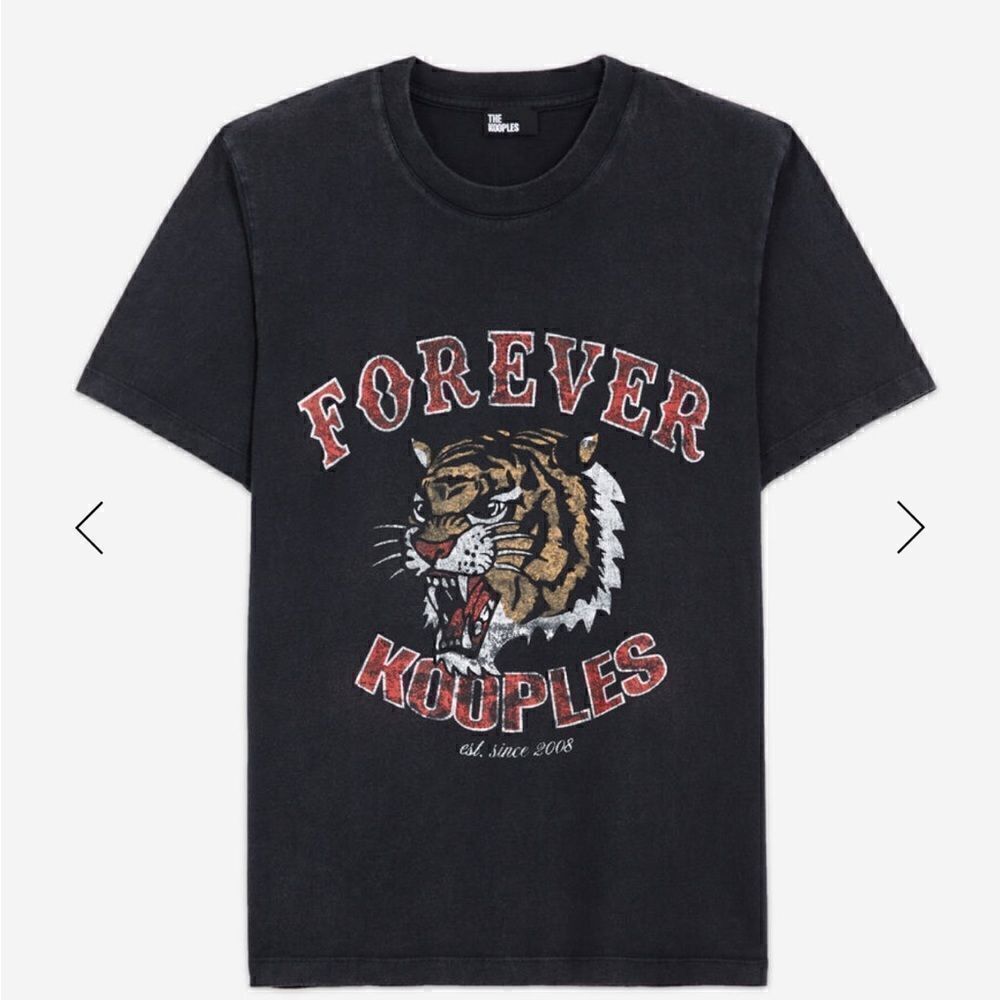 The KOOPLES BLACK T-SHIRT WITH SCREEN PRINT size XL